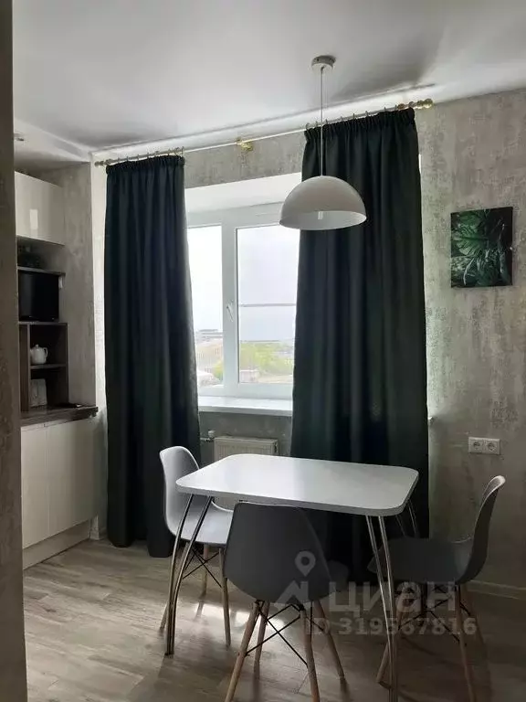 2-к кв. Волгоградская область, Волгоград ул. Базарова, 12 (74.0 м) - Фото 1