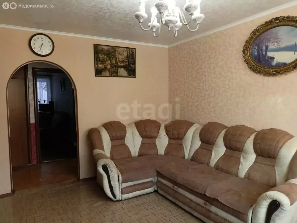4-комнатная квартира: Энгельс, улица Тельмана, 14 (76.2 м) - Фото 1