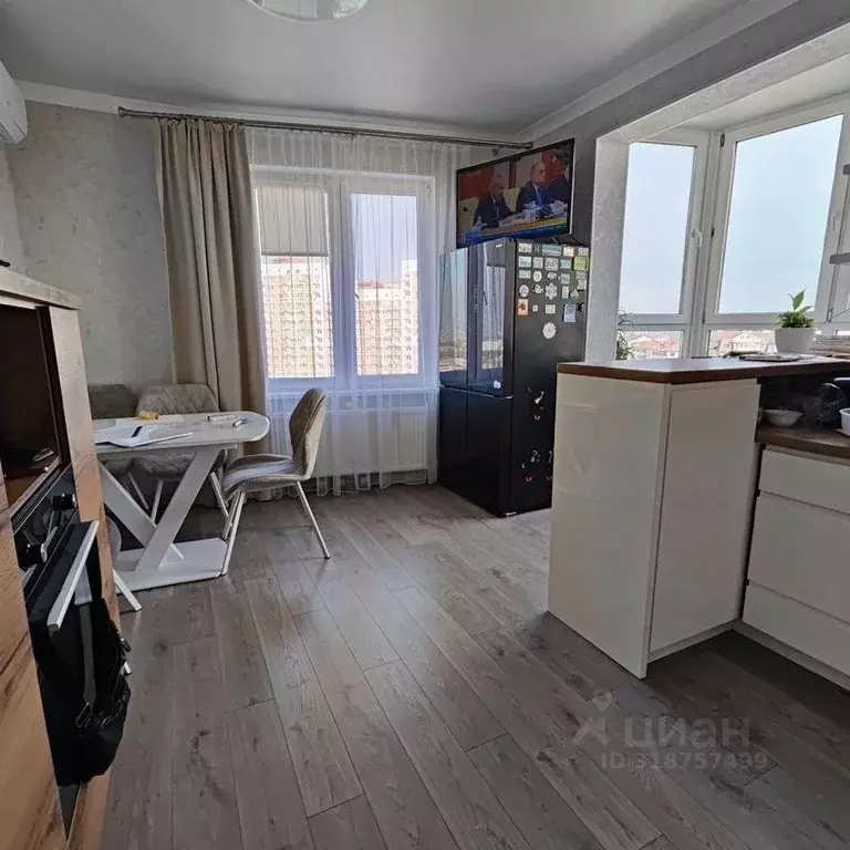 Квартира, 3 комнаты, 80.9 м - Фото 1