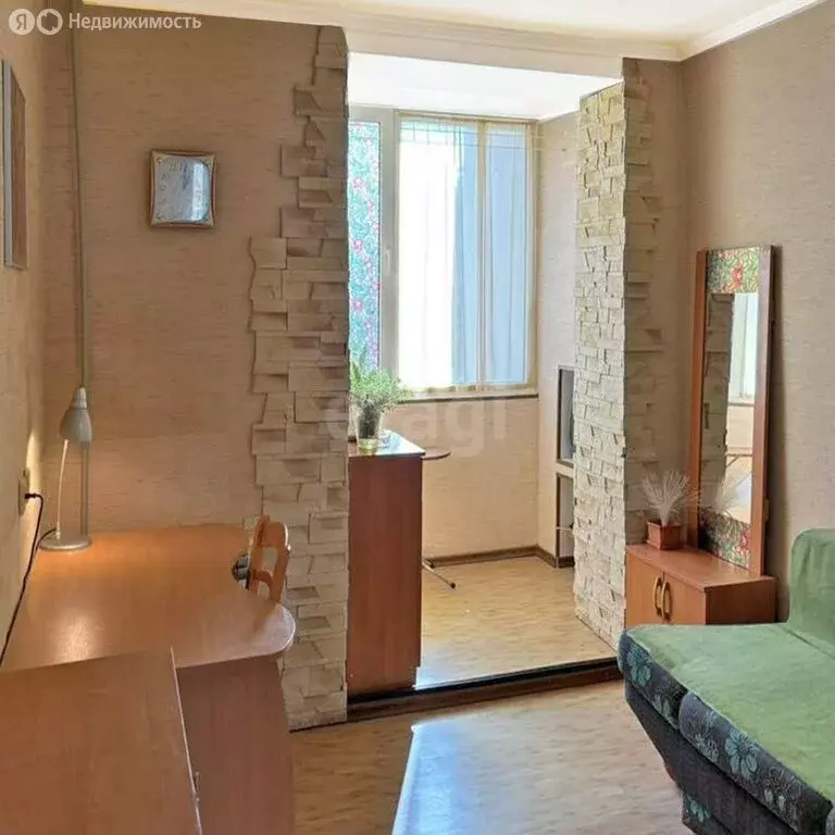 3-комнатная квартира: Евпатория, улица 9 Мая, 84 (64.6 м) - Фото 2