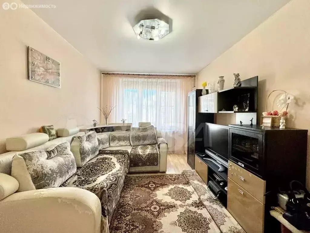 1-комнатная квартира: Тюмень, улица Николая Зелинского, 24 (36.5 м) - Фото 1