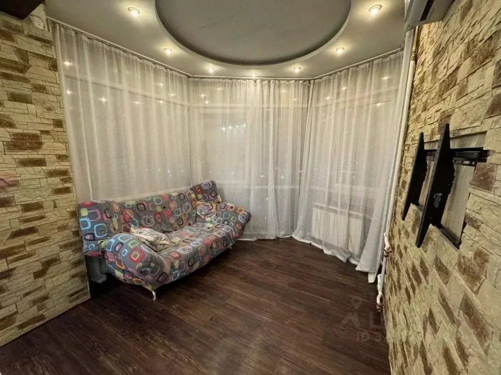 2-к кв. Иркутская область, Иркутск ул. Безбокова, 7/2 (69.0 м) - Фото 1