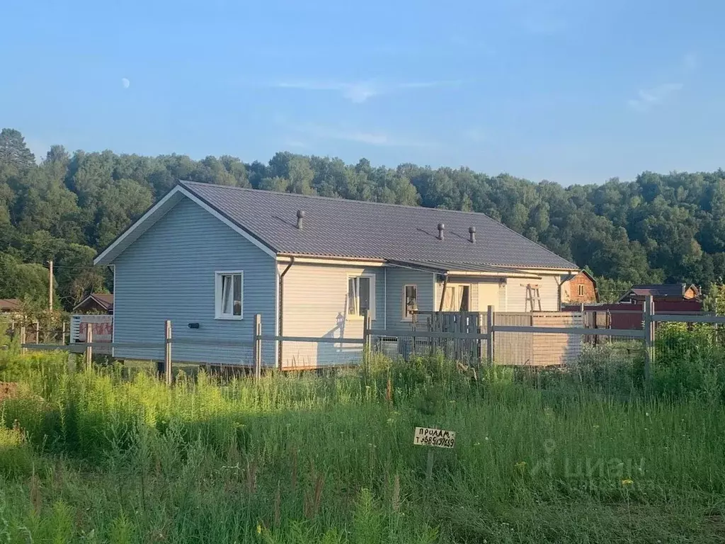 Дом в Калужская область, Тарусский район, Похвиснево с/пос, Заречье-3 ... - Фото 0