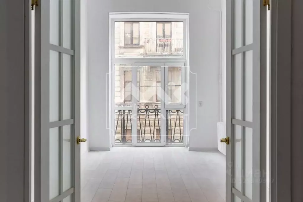 3-к кв. Санкт-Петербург Поварской пер., 13 (91.8 м) - Фото 1