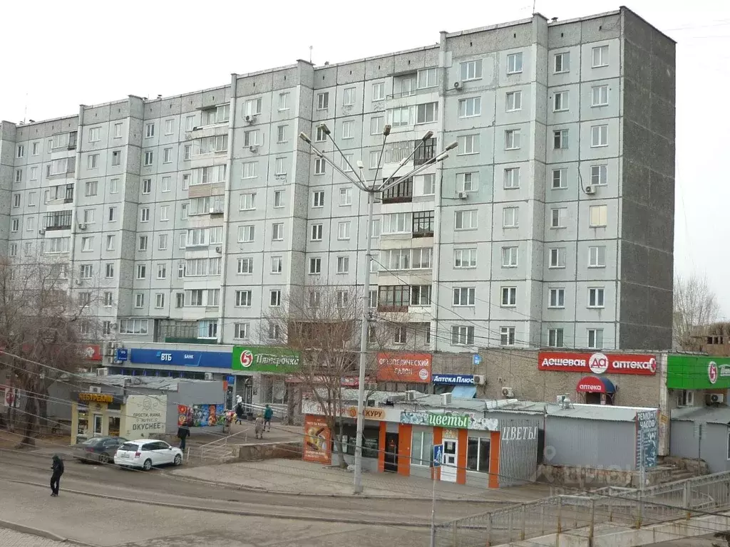 2-к кв. Красноярский край, Красноярск просп. Металлургов, 34 (53.0 м) - Фото 0
