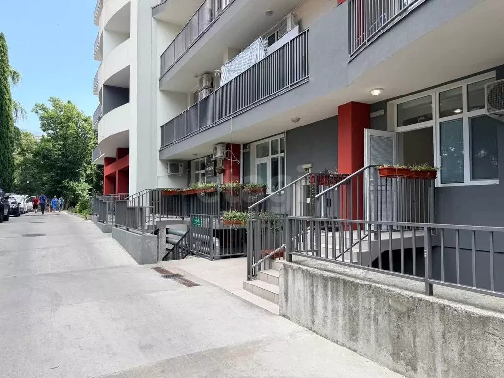 Офис в Крым, Ялта ул. Красноармейская, 13 (35 м) - Фото 1