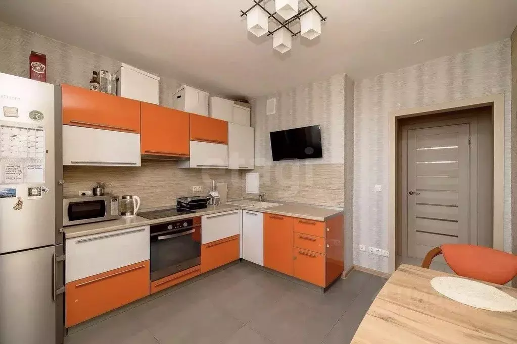 3-к кв. Тюменская область, Тюмень ул. Николая Зелинского, 23/1 (74.7 ... - Фото 2