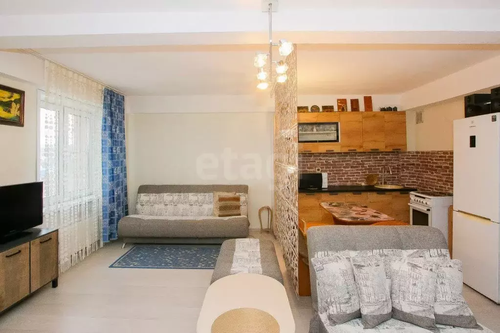 Студия Бурятия, Улан-Удэ Тобольская ул., 163 (43.8 м) - Фото 1