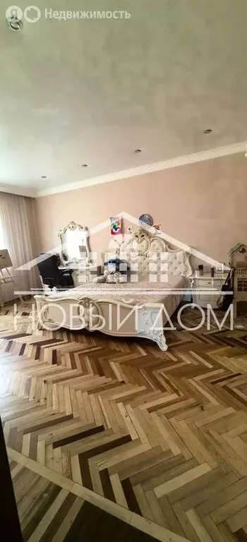 Дом в Чегем-Второй, улица А.Т. Кадыкоева, 152 (320 м) - Фото 1