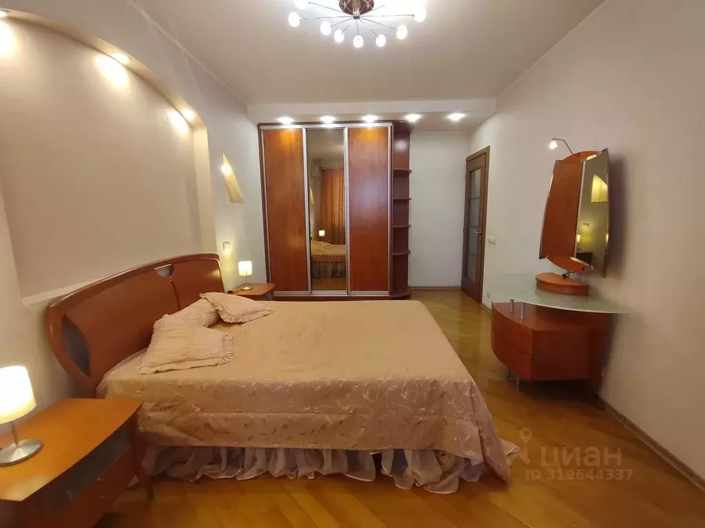 2-к кв. Москва ул. Академика Анохина, 5К3 (63.4 м) - Фото 1