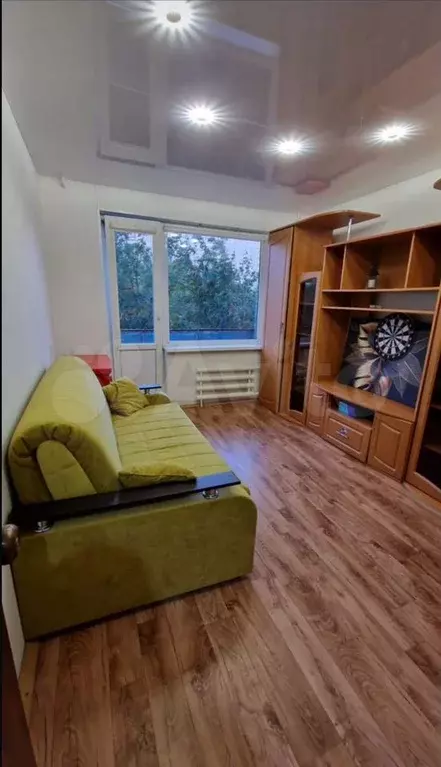 1-к. квартира, 30 м, 4/9 эт. - Фото 0