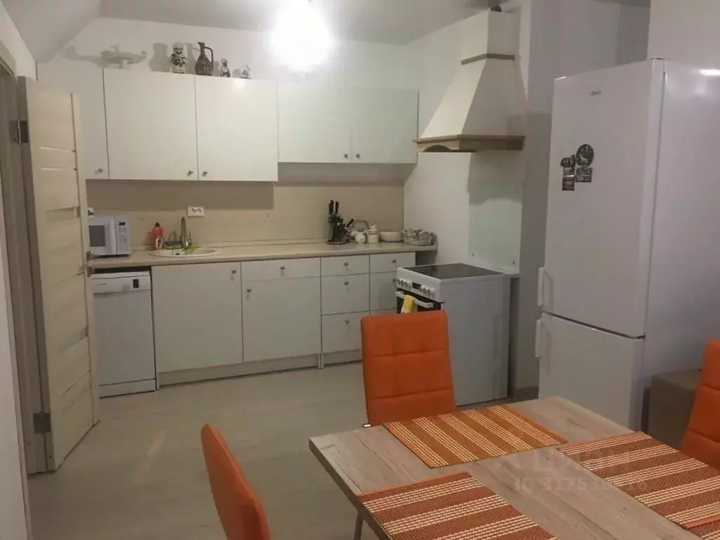 1-к кв. Краснодарский край, Геленджик Туристическая ул., 3Д (53.0 м) - Фото 0