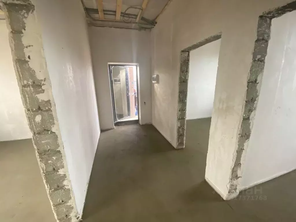 Дом в Адыгея, Тахтамукайский район, Энемское городское поселение, ... - Фото 1