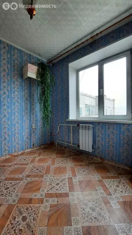 4-комнатная квартира: Саяногорск, микрорайон Интернациональный, 8 ... - Фото 1