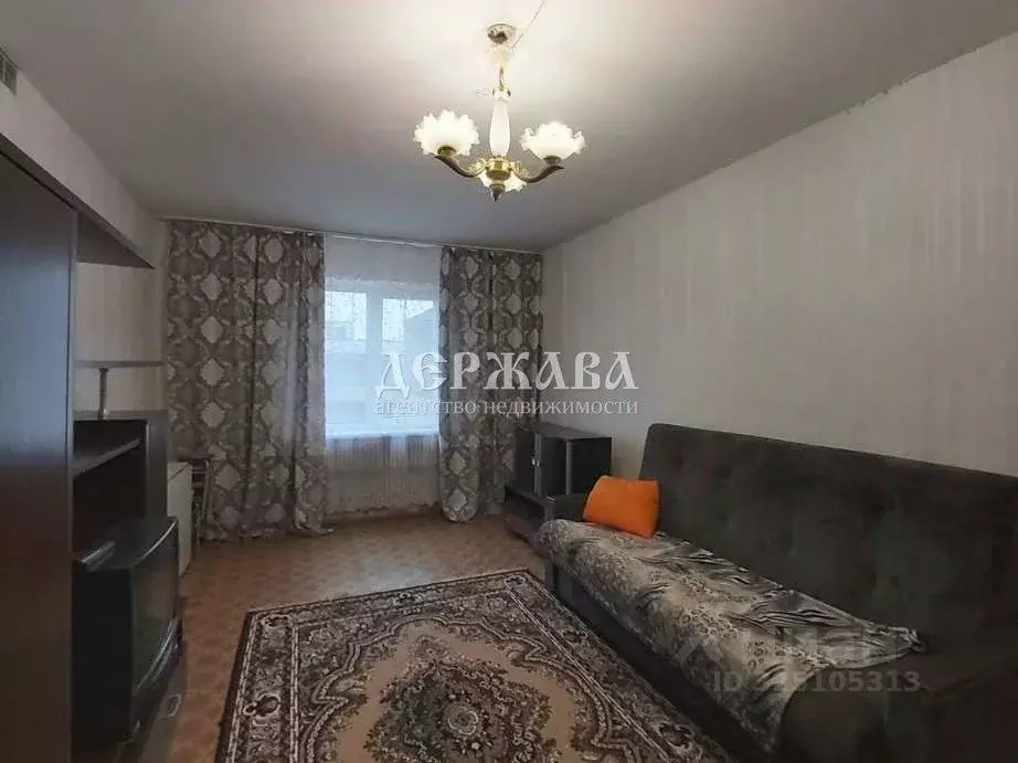 1-к кв. Белгородская область, Старый Оскол Ольминского мкр, 3 (40.0 м) - Фото 1