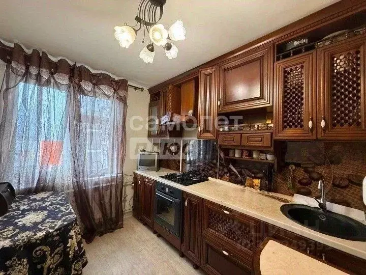 3-к кв. Курская область, Курск ул. Крюкова, 14Б (59.9 м) - Фото 2