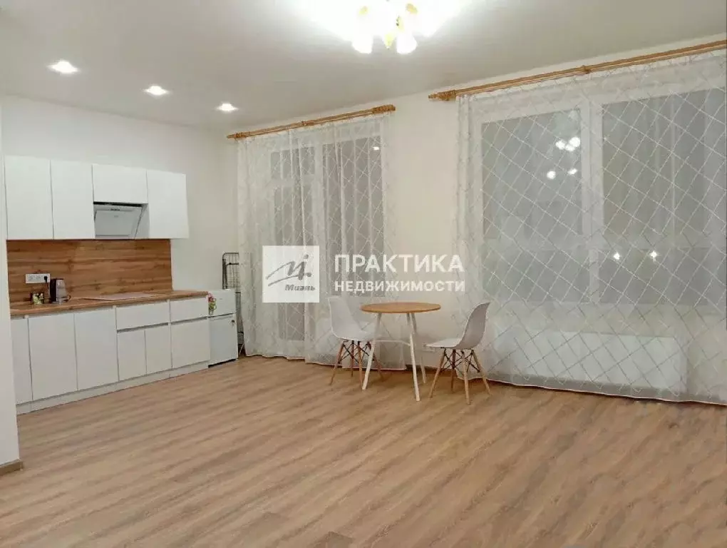 Продается 1-комнатная квартира - Фото 1