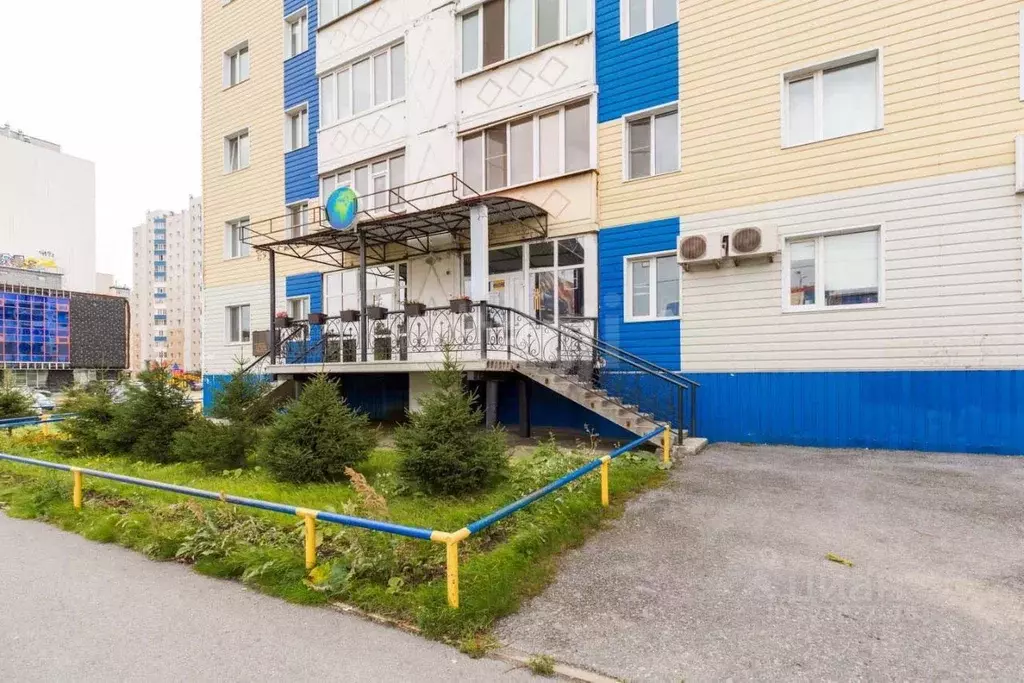 Офис в Ханты-Мансийский АО, Сургут ул. Иосифа Каролинского, 15 (100 м) - Фото 2