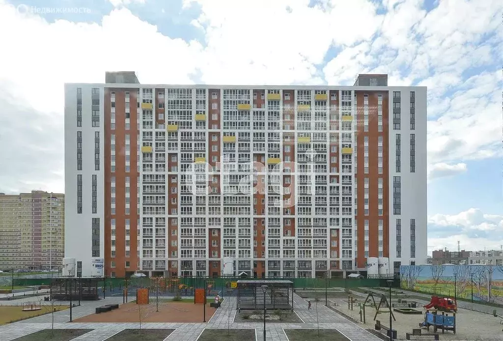 1-комнатная квартира: Тюмень, улица Андрея Бушуева, 2 (34.2 м) - Фото 2