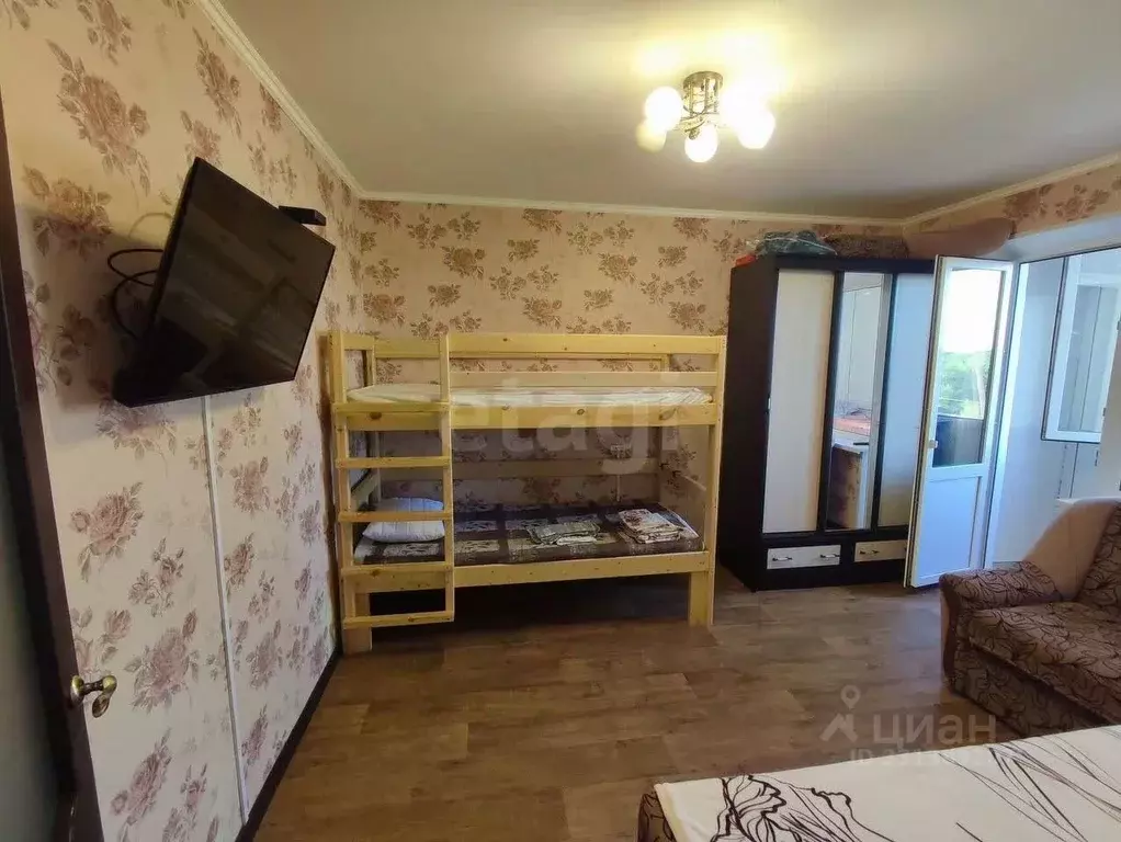 1-к кв. Крым, Сакский район, с. Штормовое ул. Ленина, 6 (29.7 м) - Фото 1