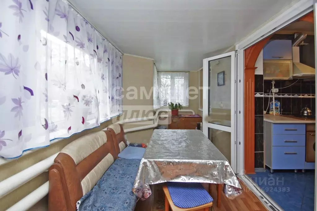 2-к кв. Омская область, Омск Краснознаменная ул., 21А (44.4 м) - Фото 0