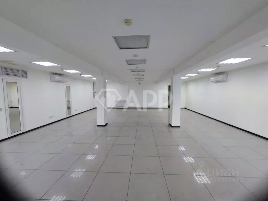 Помещение свободного назначения в Краснодарский край, Краснодар ... - Фото 1