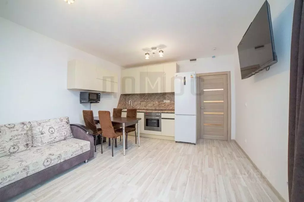 Студия Свердловская область, Екатеринбург ул. Блюхера, 42 (31.7 м) - Фото 1