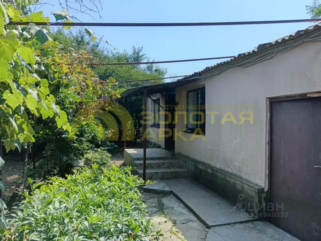 Дом в Краснодарский край, Темрюкский район, Вышестеблиевское с/пос, ... - Фото 1