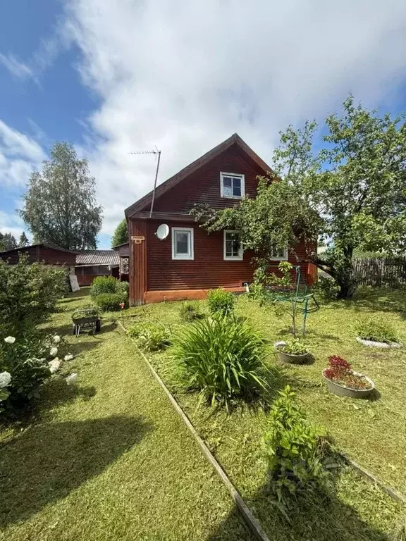 Дом в Ленинградская область, Тихвинский район, Шугозерское с/пос, пос. ... - Фото 1