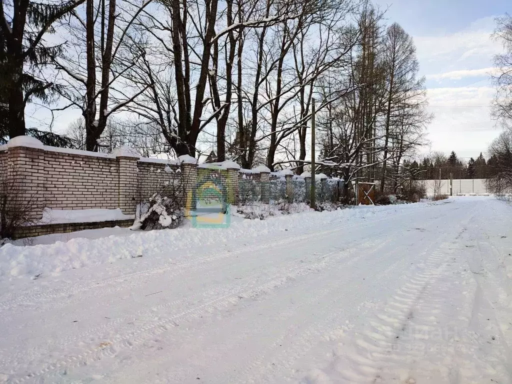 Участок в Ленинградская область, Гатчинский муниципальный округ, пос. ... - Фото 1