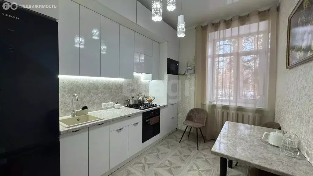 3-комнатная квартира: деревня Липна, Дачная улица, 10 (64.1 м) - Фото 1