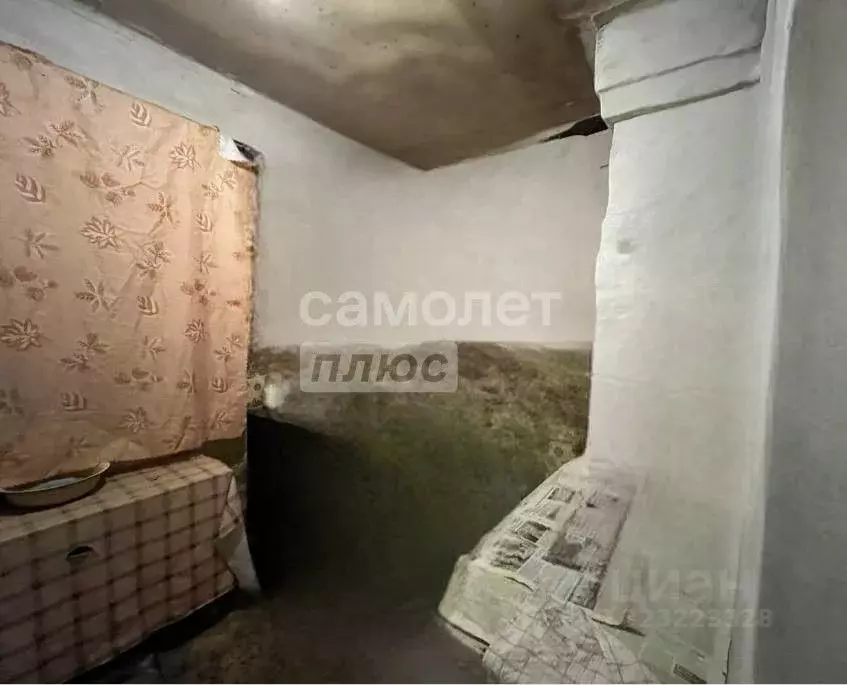 Дом в Курская область, Золотухинский район, Ануфриевский сельсовет, д. ... - Фото 1