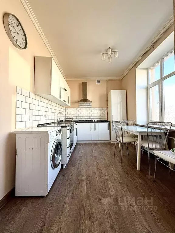 3-к кв. Москва Кутузовский просп., 31 (81.3 м) - Фото 0