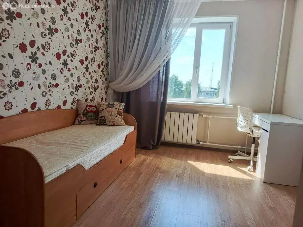 3-комнатная квартира: Тобольск, 4-й микрорайон, 16 (65 м) - Фото 1