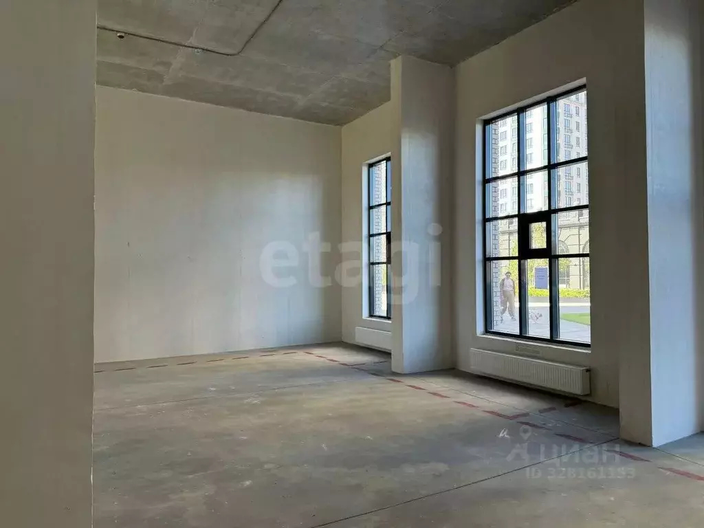 Помещение свободного назначения в Тюменская область, Тюмень ул. ... - Фото 1