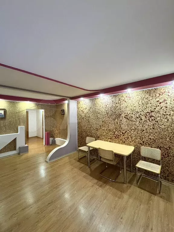 3-к. квартира, 90 м, 2/11 эт. - Фото 0