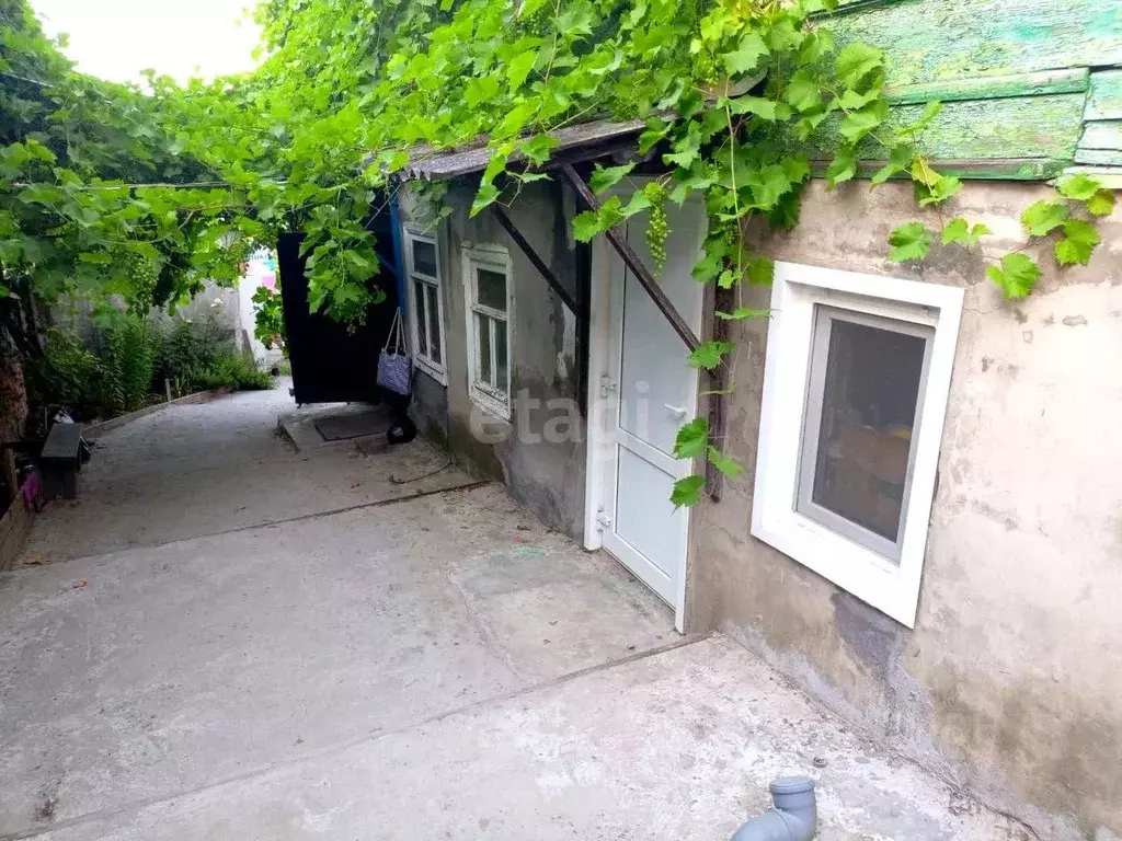 2-к кв. Краснодарский край, Ейск ул. Кропоткина (35.6 м) - Фото 0
