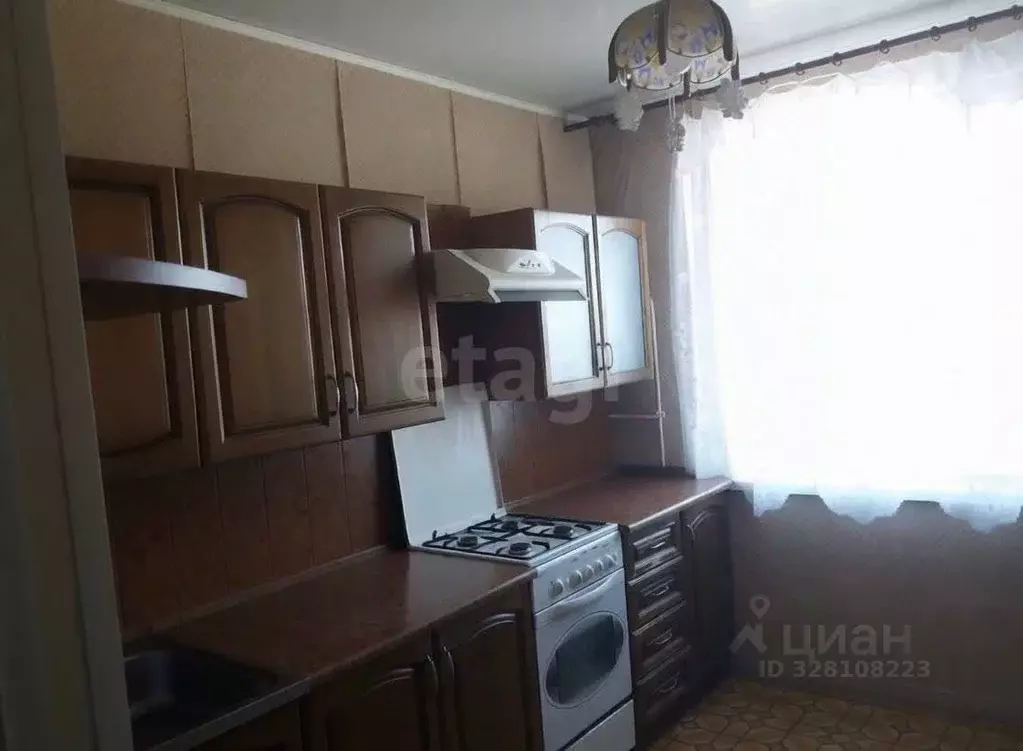 3-к кв. Ярославская область, Рыбинск Волжская наб., 175Б (62.0 м) - Фото 1