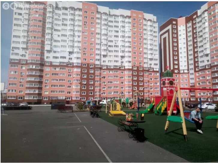 1-комнатная квартира: Оренбург, улица Фронтовиков, 10/4 (61.26 м) - Фото 1