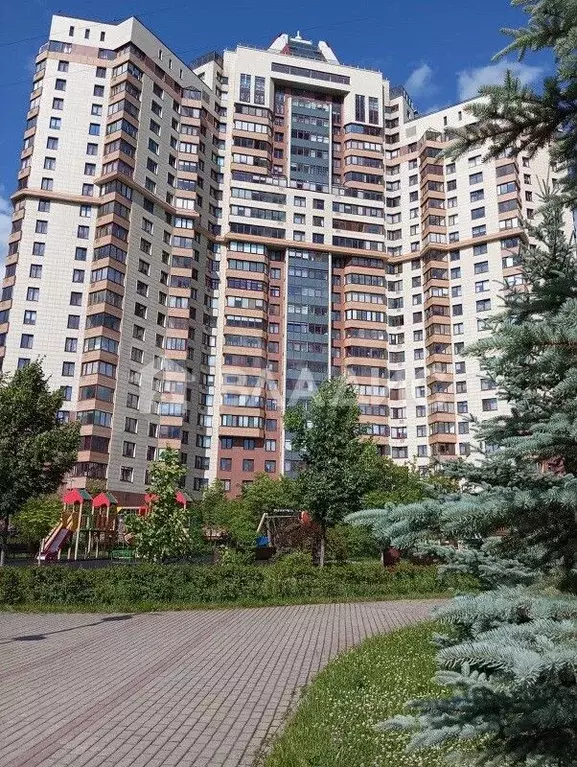 1-к. квартира, 60 м, 4/24 эт. - Фото 0