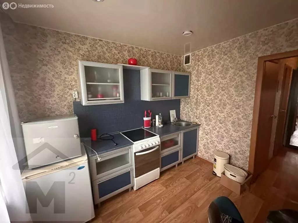 2-комнатная квартира: Зелёное, Садовая улица, 1 (50 м) - Фото 0