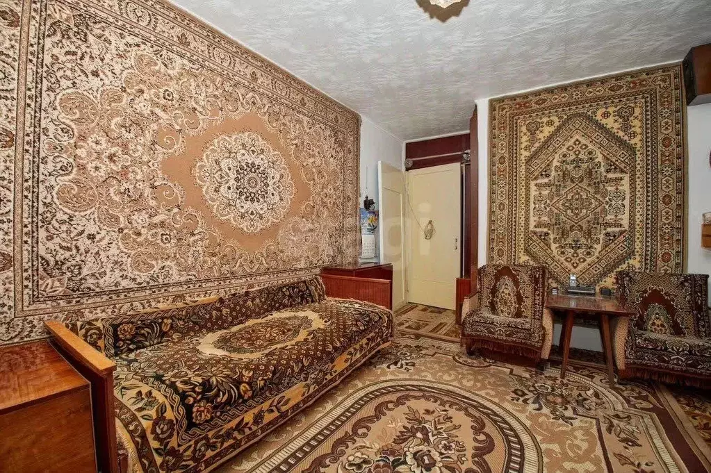 3-к кв. Кемеровская область, Новокузнецк ул. Климасенко, 3/1 (52.9 м) - Фото 0