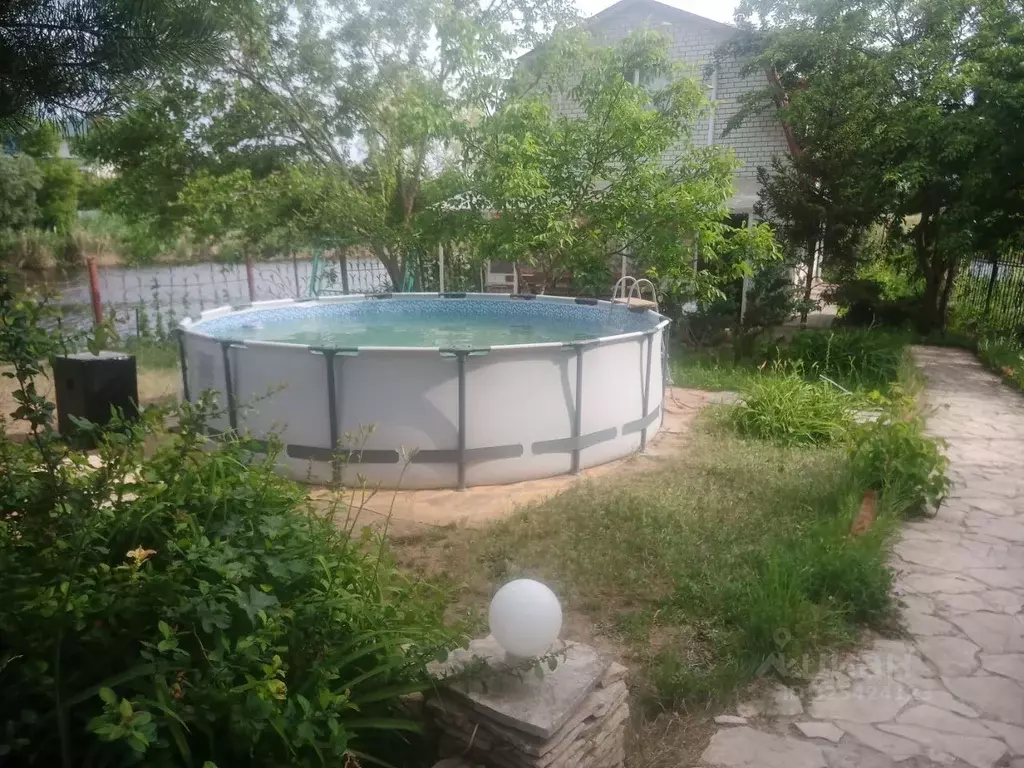 Дом в Саратовская область, Энгельс Лесная ул., 56 (100 м) - Фото 2