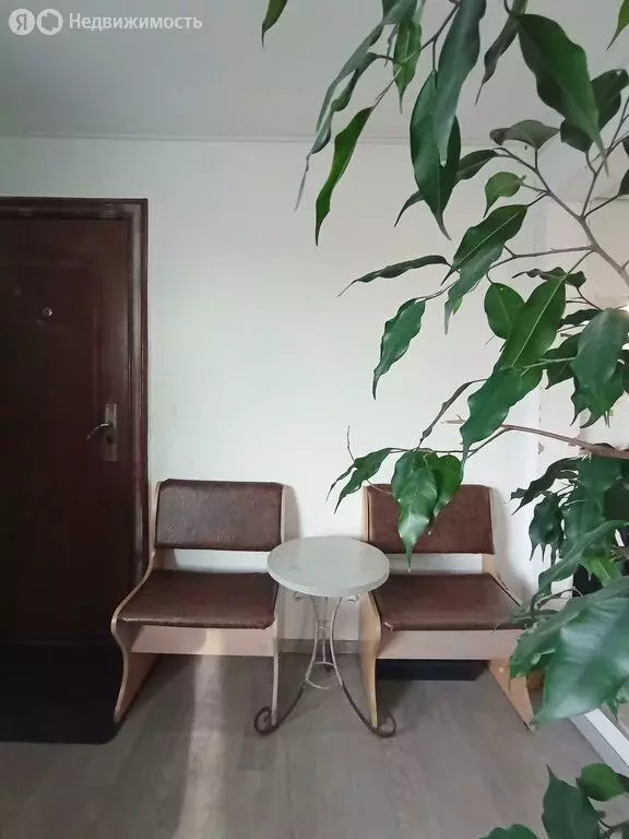 3-комнатная квартира: село Новоенисейка, улица Лебедева, 66 (100 м) - Фото 2