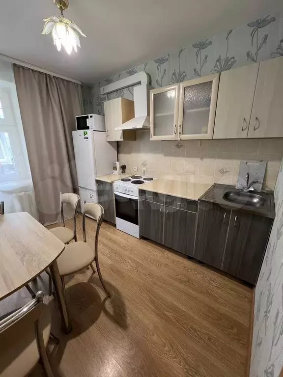 1-к. квартира, 40 м, 2/9 эт. - Фото 0