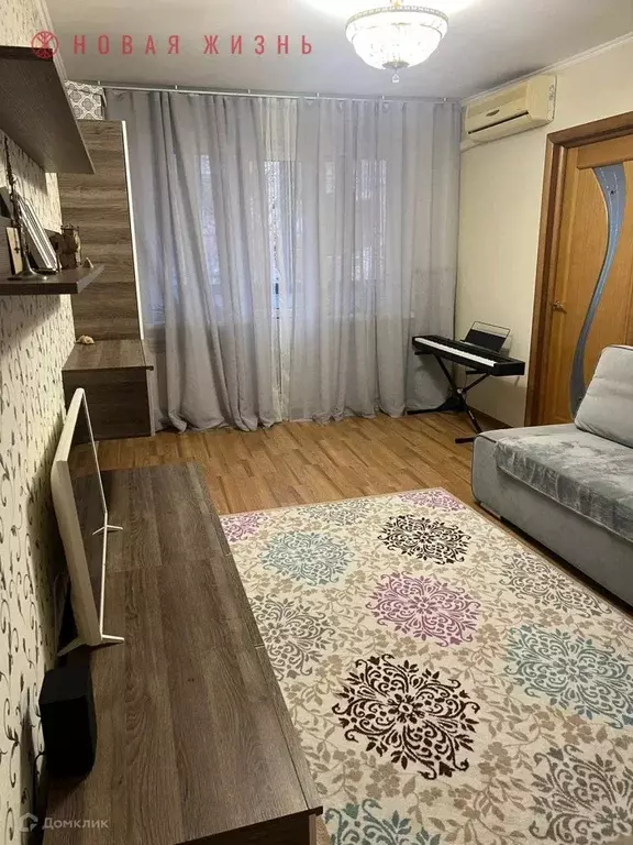 Продаётся 3-к квартира, 56.2 м - Фото 1