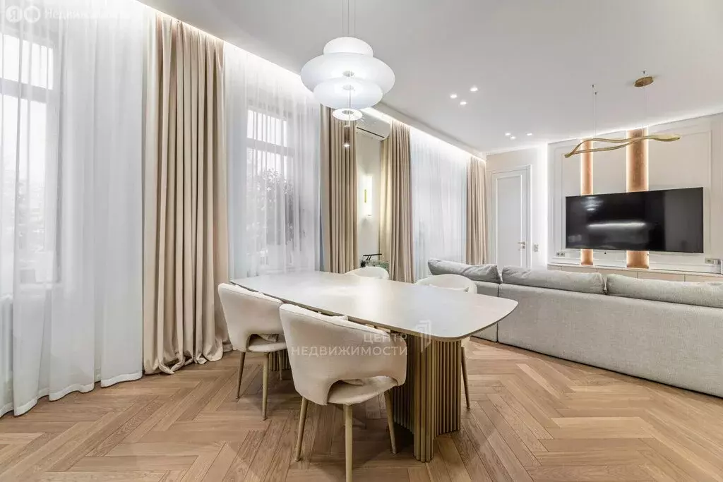 4-комнатная квартира: Казань, улица Гоголя, 31 (139.9 м) - Фото 1