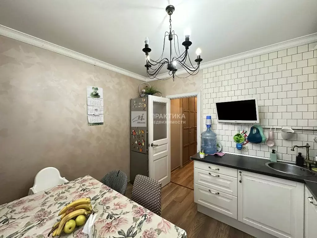 Продается 3-комнатная квартира - Фото 2