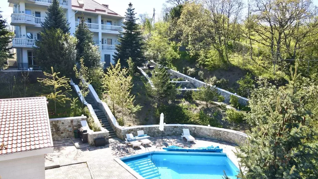 Дом в Крым, Алушта муниципальный округ, с. Изобильное пер. Кузнечный ... - Фото 1