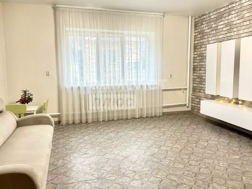 Дом в Ульяновская область, Ульяновск ул. Гафурова, 40 (281 м) - Фото 2